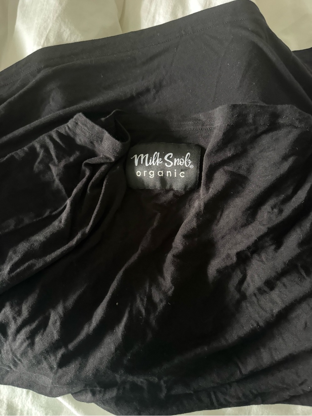 Milk Snob organic cover black